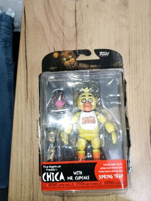 Коллекционная Фигурка Чики из игры FNaF