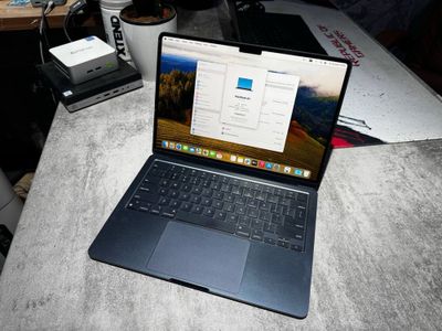 Macbook Air m2 8/256gb 90%
