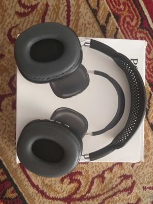 Quloqchin p9 blutous, fleshcard, mikrafon bilan