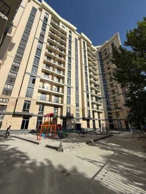 В жилом комплексе Caravan Avenue Продается Коробка 2-ком 58.1 м2