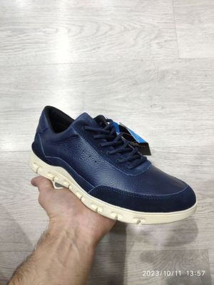 Кожаные кроссовки Clarks Nature X One