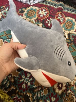 Игрушка мягкая акула
