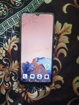 Redmi 9a aybi oynasi singan