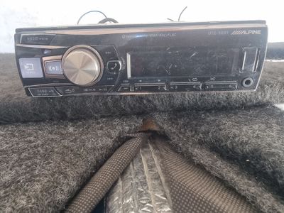 Магнитола Alpine ute 92bt