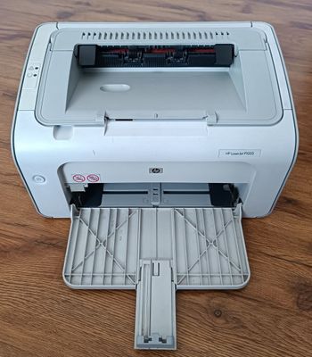 Принтер HP laser jet p1005