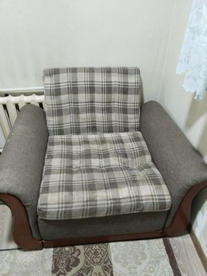 Срочно продам кресло