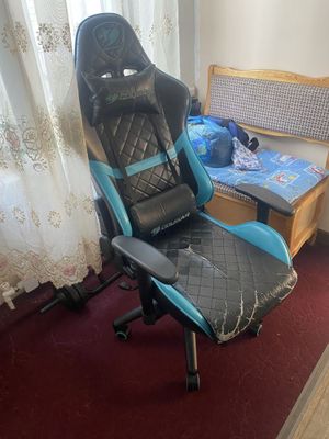 кресло caugar в хорошем состоянии