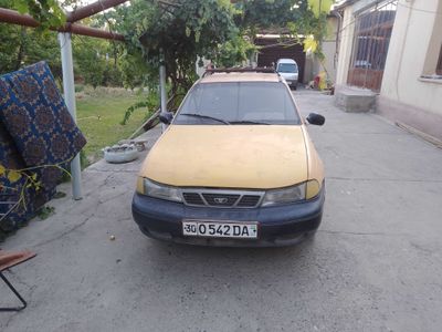 Neksiya aftamabili sotiladi