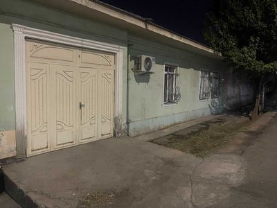 Продаётся участок в престижном районе без посредников от собственника.