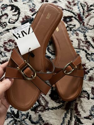 Тапочки от Zara