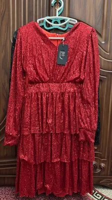 Янги куйлаклар М размер 70$ олинган узи