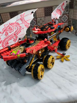 Собранные наборы Lego и реплики