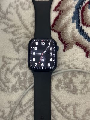 Apple Watch 8 45mm