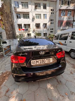 Hyundai avante 2008