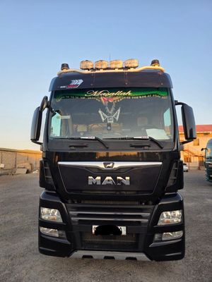 MAN TGX 26.460 EURO 6 Паравоз: 2018 йил Присеп: 2019 йил