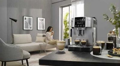 Кофемашина DeLonghi ECAM220.30.SB Magnifica Start