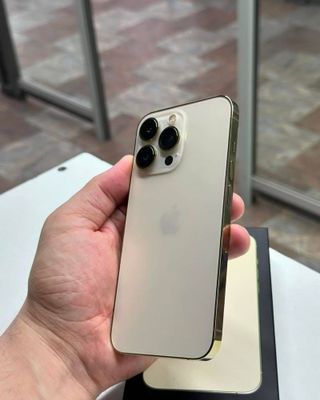 13 pro 128g gold 71 yomks 500$