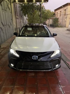 Camry 2023 Gibrid GLE