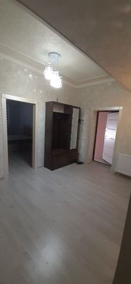Ижарага берилади кв 3 хоналик Бухоро шахар оила ёки киз болаларга