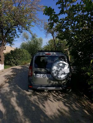 lada largus cross