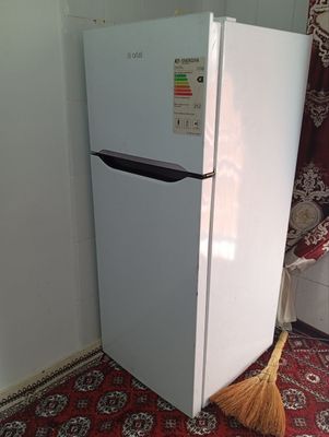 Artel xolodilnik