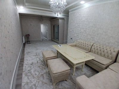 Сергели туманида 2 хонали квартира ижарага берилади.