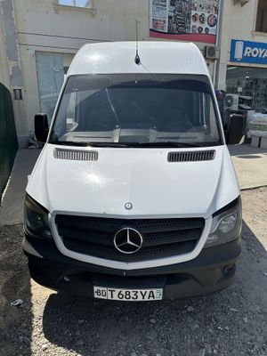 Mercedenz-Benz Sprinter