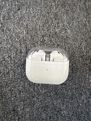 Samsung Buds 3 новые 2 дня назад покупался