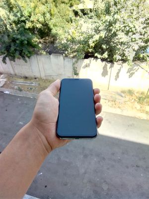 iphone x 64 tali 77 yomkisda aybi bor narxi 800