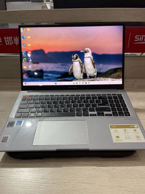 Asus Vivobook 2.8K oled