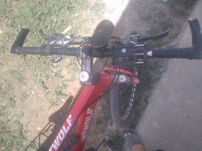 Holat yaxshi ranigi qizil