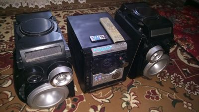 Музыкальный центр самсунг.