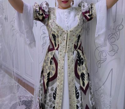 ansambil yangi 1 kiyilgan ichidagi koylagi bilan