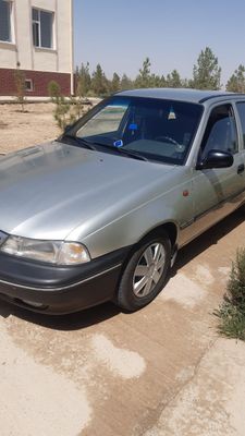 Daewoo neksiya 1