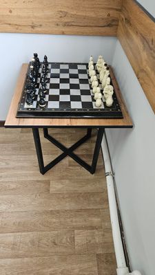 shaxmat qadimgi fil suyagi teglari latundan