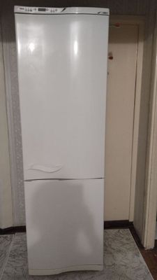 Холодильник.