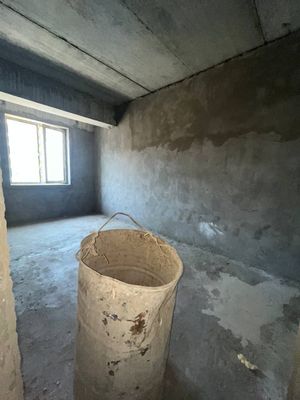 .Новостройка 3хона 70м2 коробка раздельный Бекбарака домлари 6чи этаж.