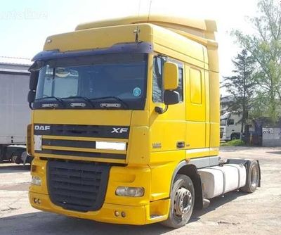 Продается тягач DAF 2007 года