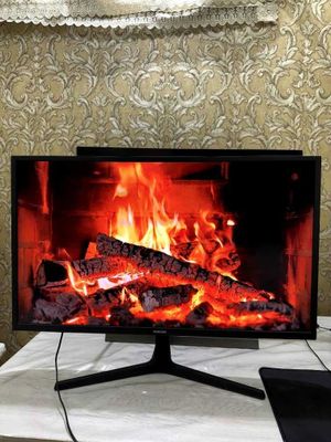 Монитор Samsung 31.5" LU32J590UQIXCI, 60 Hz,3840x2160, VA