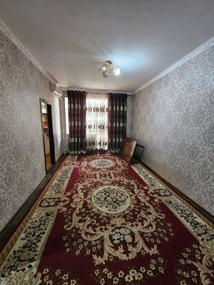 Продаётся Чиланзар 8 кв 3/3/4
