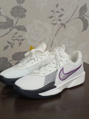 Кроссовки nike gt