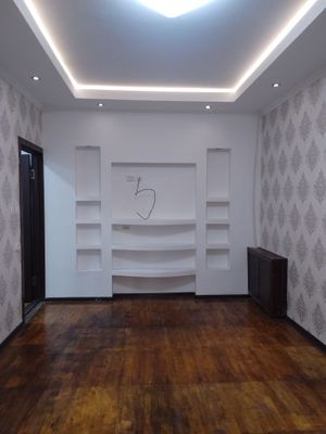 квартирага оила ёки кизлар