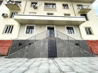 Продажа нежилое. Улица Шота Руставели Ор: Азия гостиница Вдоль дороги