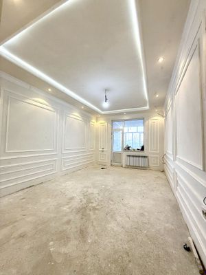 Продаю срочно 3х комнитная izzat azia house