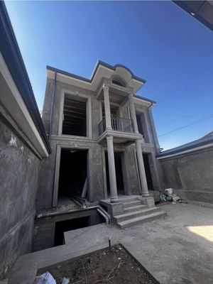 Срочно Срочно продаётся ЕВРО ДОМ САМОМ ЦЕНТРЕ ГОРОДА