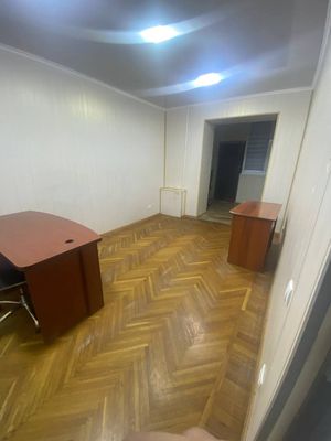 Сдаётся офис метро Айбек