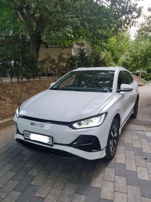 BYD E2 2023 ev 405