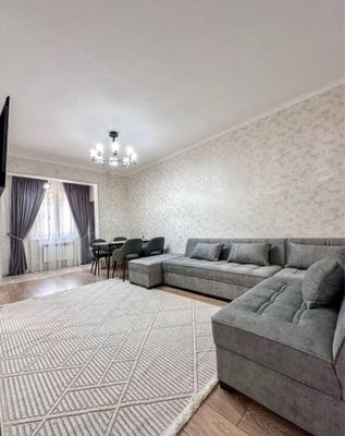 Сдается 2 ком Максим Горький. Метро БИЙ