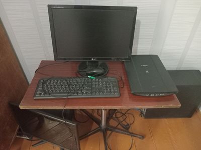Kompyuter LG CANON skaner va printeri ham bor