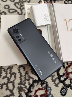 Xiaomi 12 Flagman 12/256GB